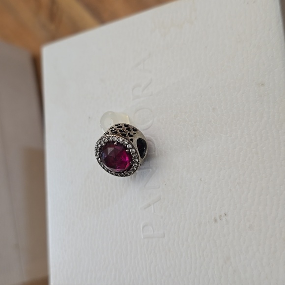 Authentic Pandora Charm - Picture 3 of 3
